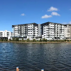 https://property-vine-waterline-apartments.hotelssunshinecoast.net