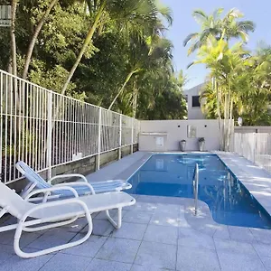 https://townhouse-6-sunseeker-close-26.hotelssunshinecoast.net