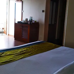 https://le-maritime-kochi.kerala-hotels.net