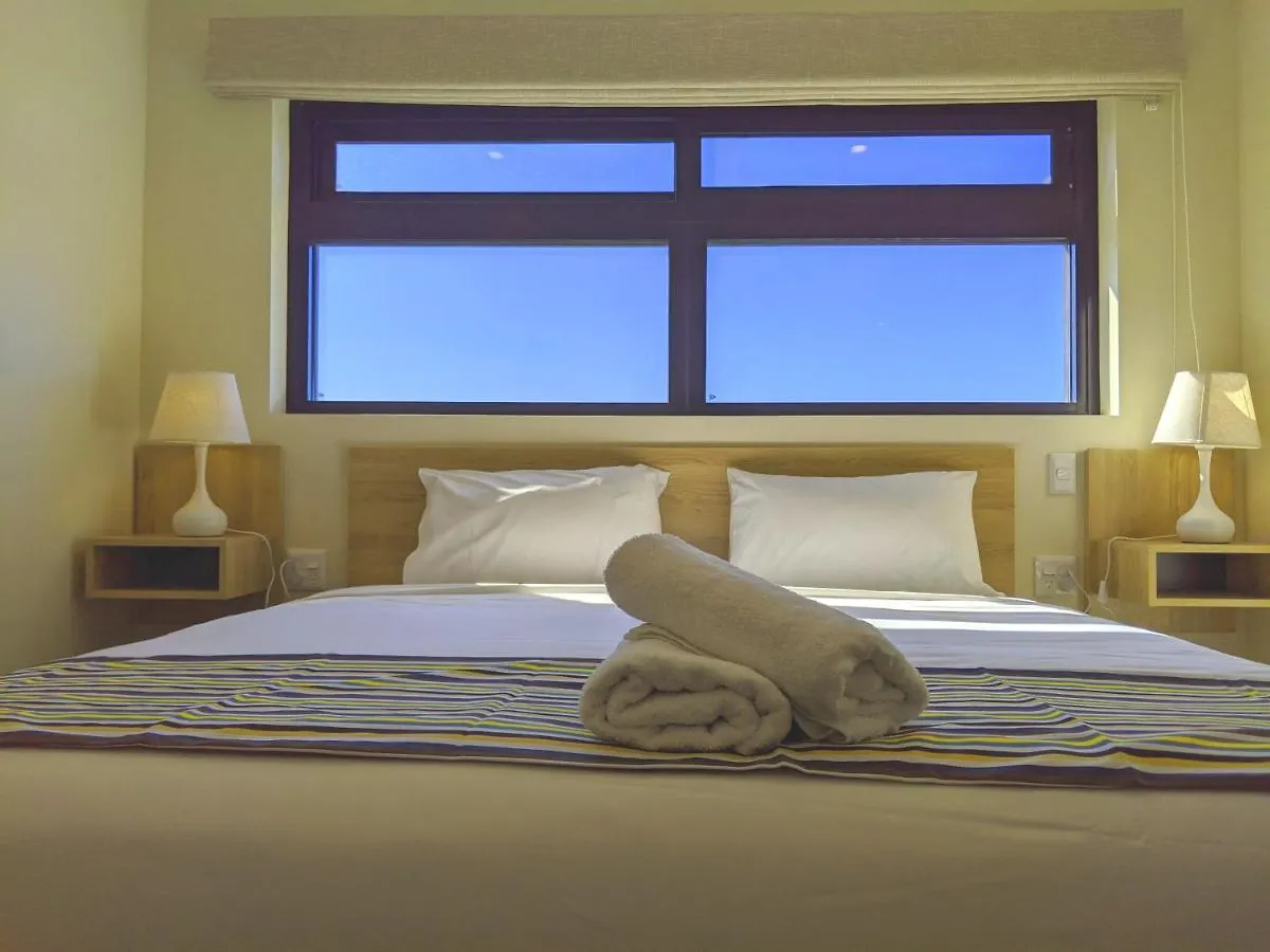 **** Aparthotel The Windsor, Hotel Rooms And Apartments, Brisbane Australia